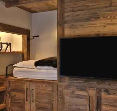 Alpine Luxury Flat Heart Of Megeve, 2 Min Apartamento *